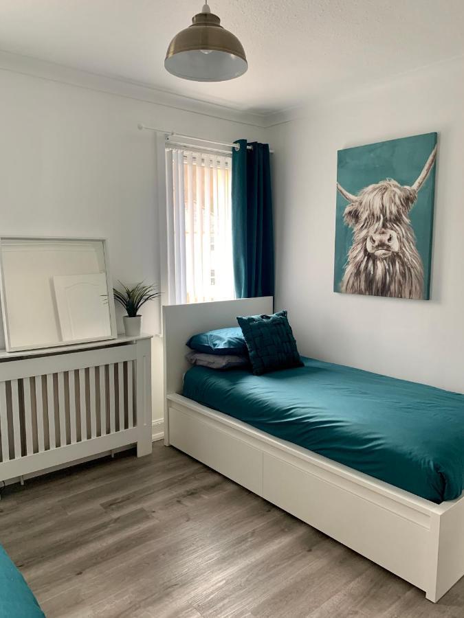 Nevis Rooms - Self Check In With Free Onsite Parking Inverlochy Bagian luar foto